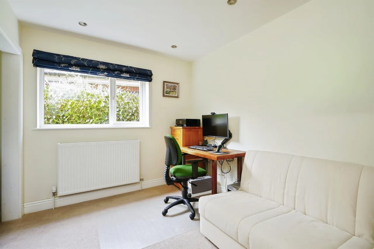 Broadway, Harwell, OX11, photo 15