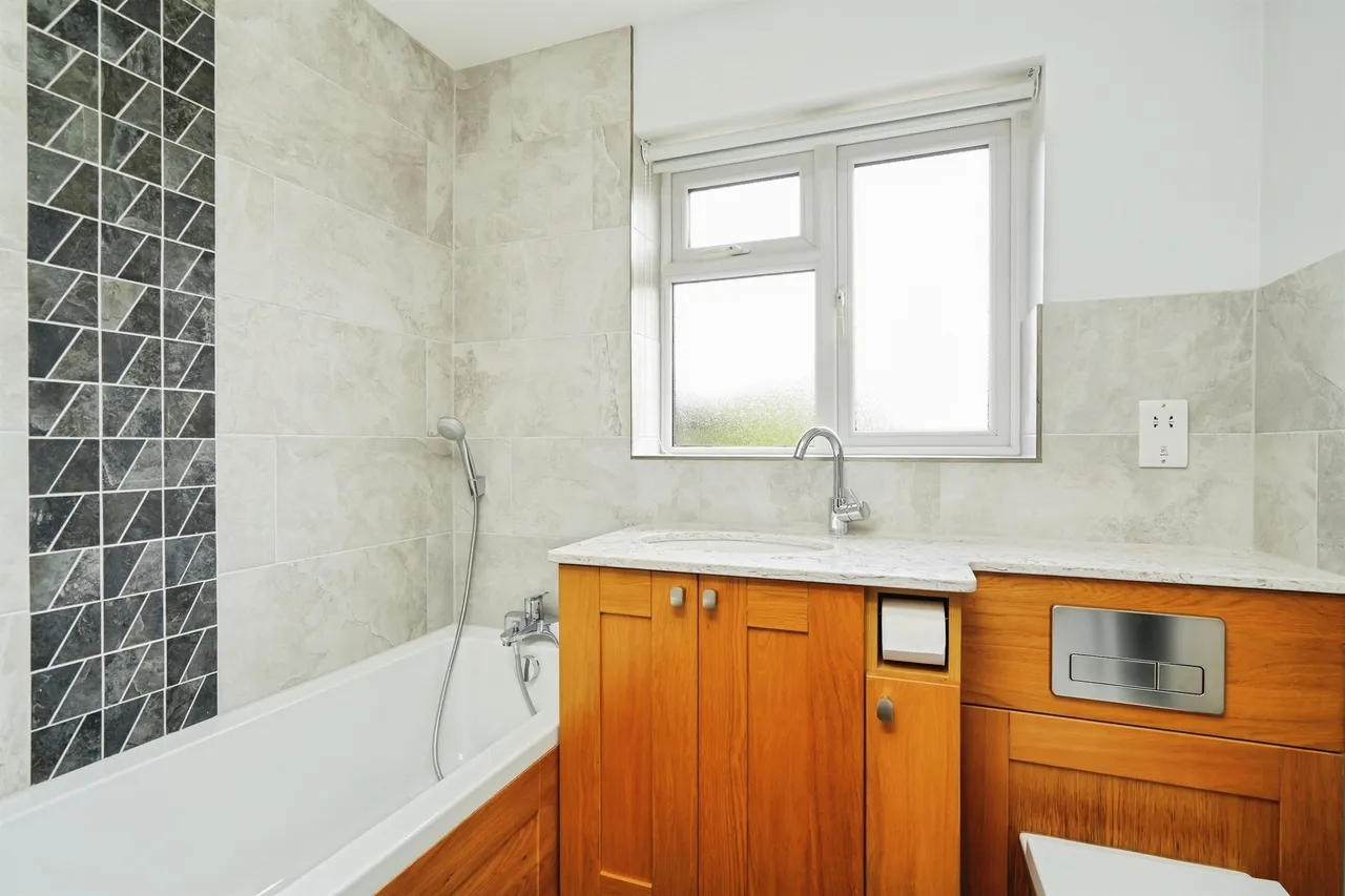 Broadway, Harwell, OX11, photo 11