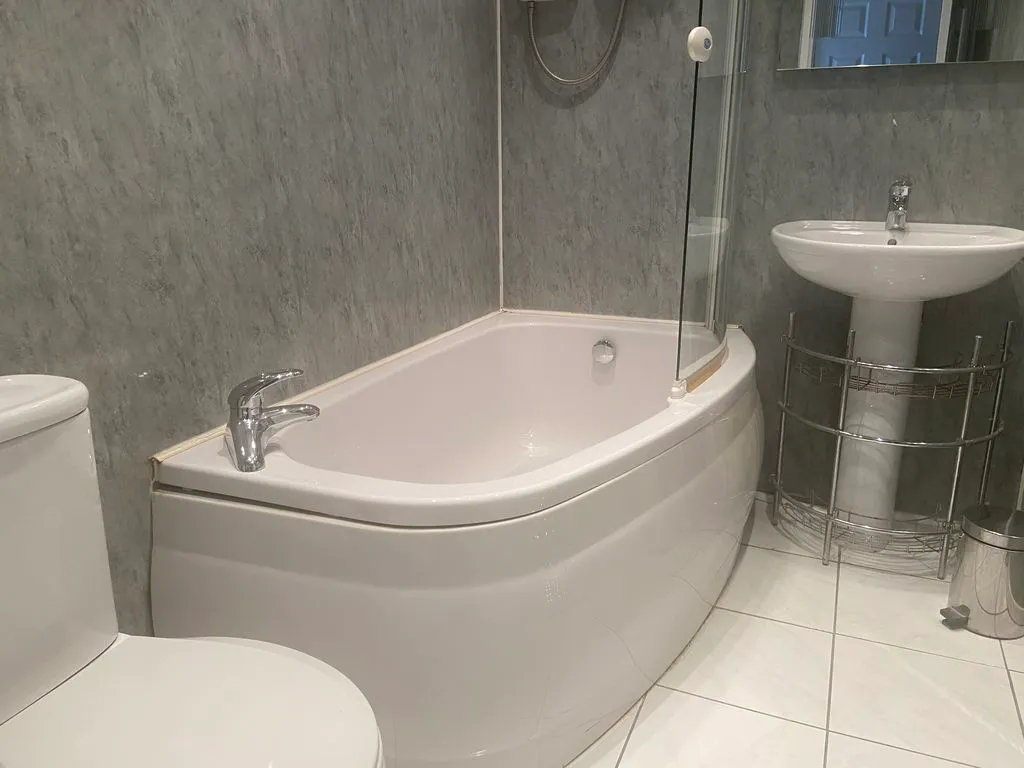 Rochdale Road, Firgrove, OL16, photo 8