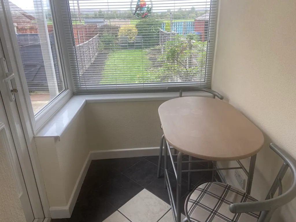 Rochdale Road, Firgrove, OL16, photo 7