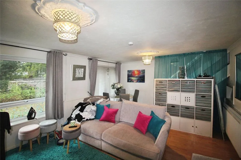 Ravel Close, Basingstoke, Hampshire, RG22, photo 4