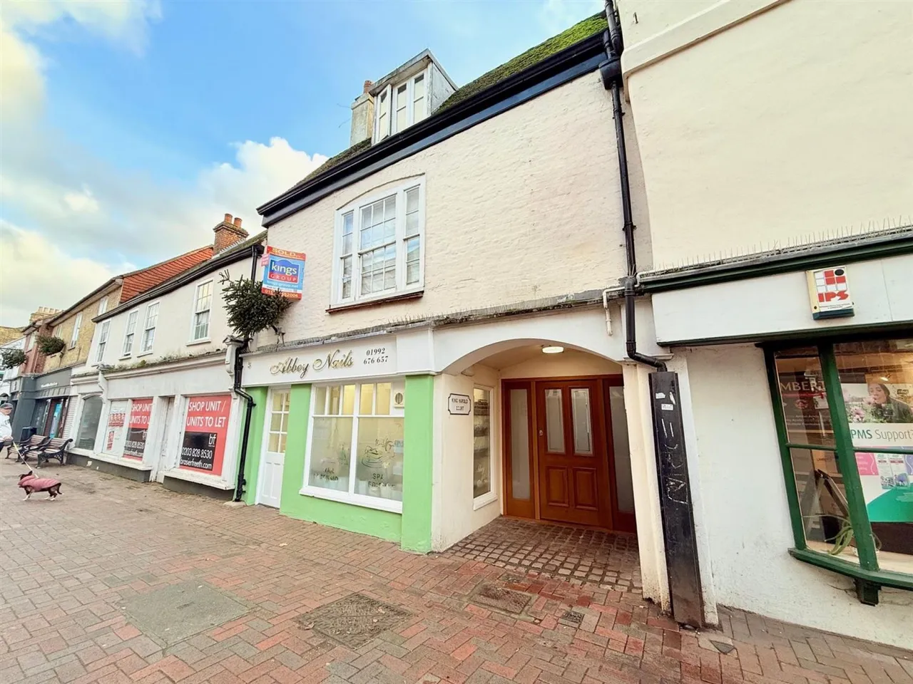 1 bed flat for sale, King Harold Court, Waltham Abbey