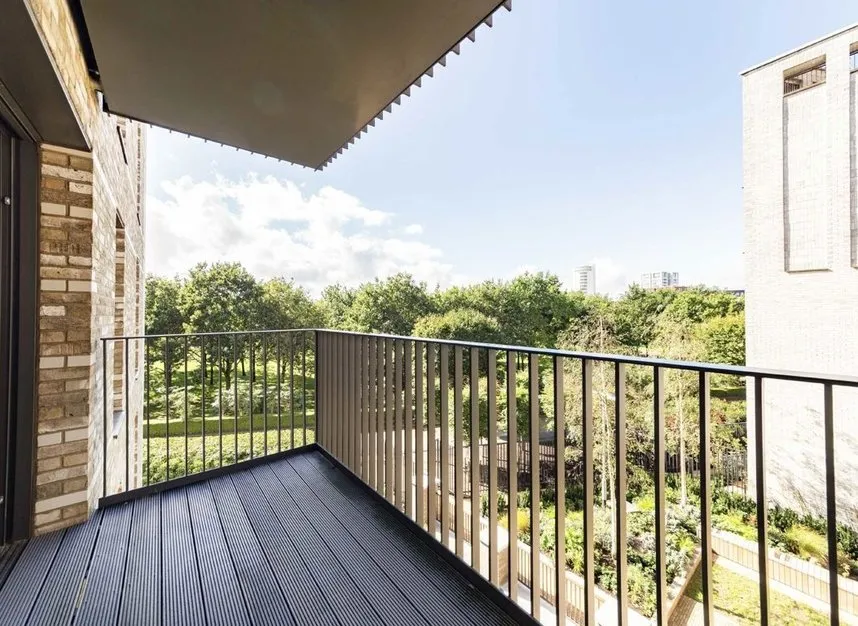 Bramwell Way, Pontoon Docks, E16, photo 7