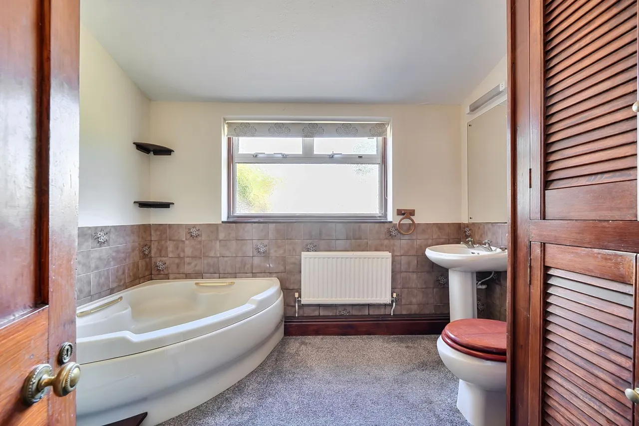 Tattenham Road, Brockenhurst, SO42, photo 9