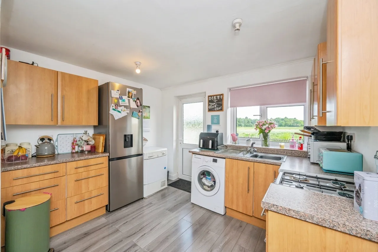 Coronation Avenue, Mile Oak, Tamworth, Staffordshire, B78, photo 9