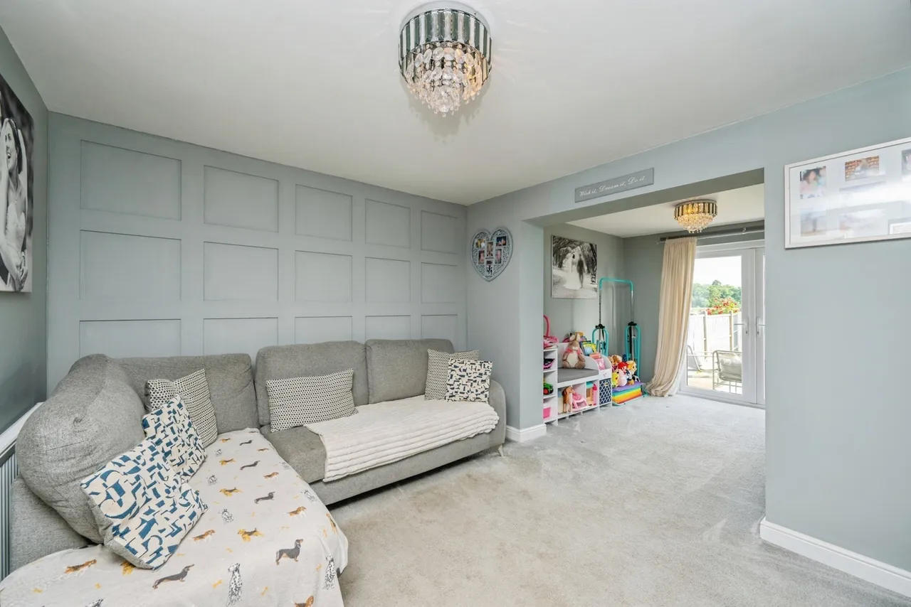 Coronation Avenue, Mile Oak, Tamworth, Staffordshire, B78, photo 3
