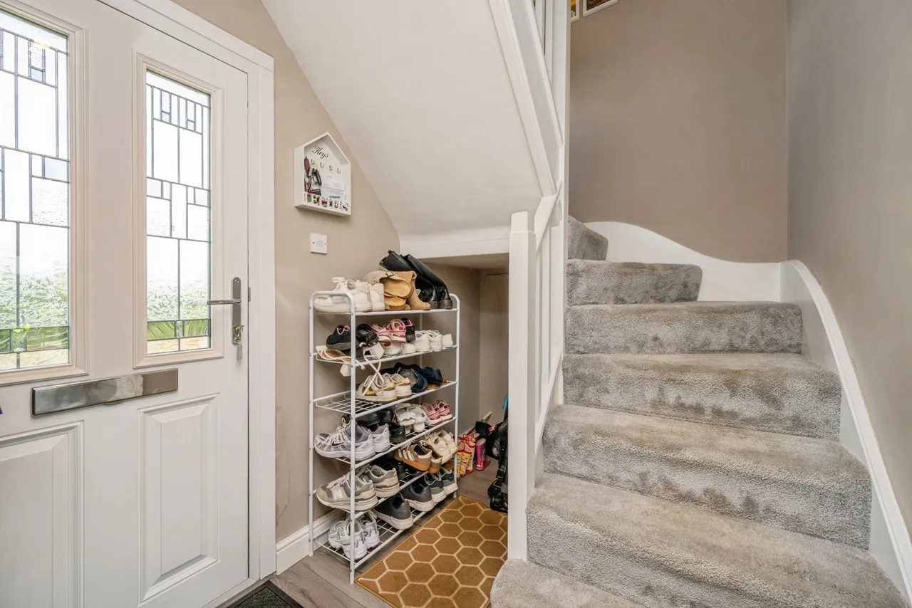 Coronation Avenue, Mile Oak, Tamworth, Staffordshire, B78, photo 6