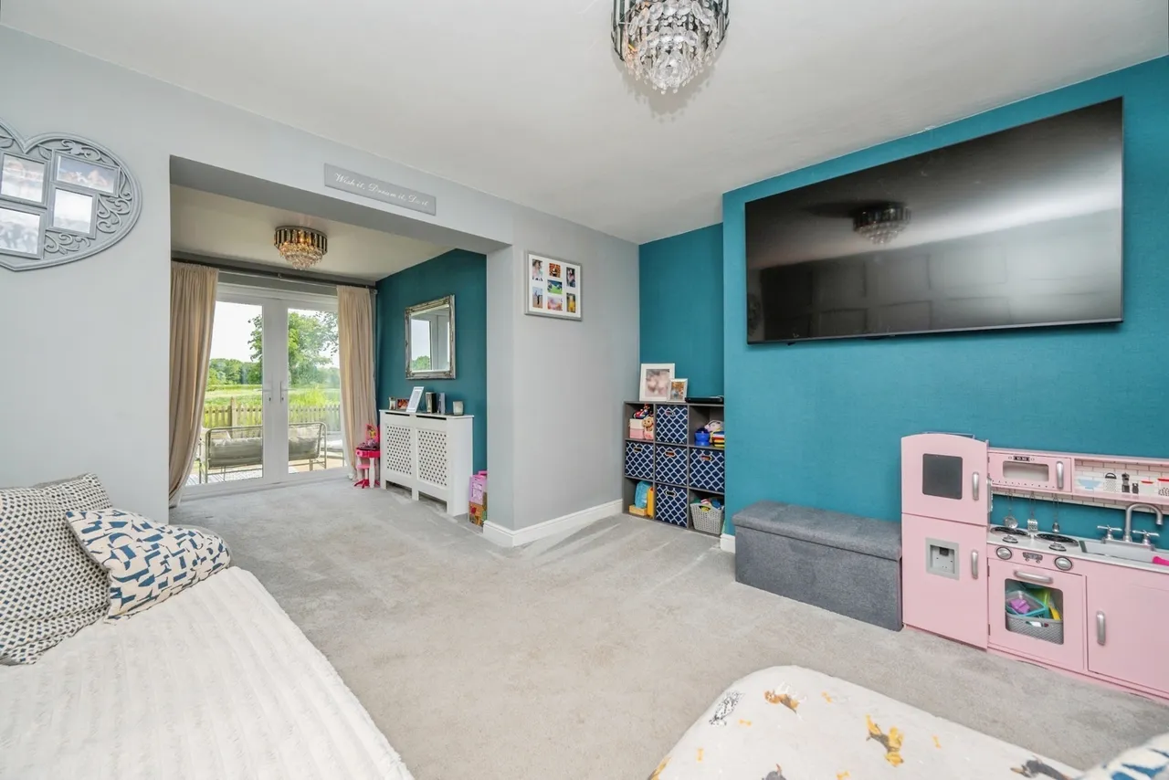 Coronation Avenue, Mile Oak, Tamworth, Staffordshire, B78, photo 7