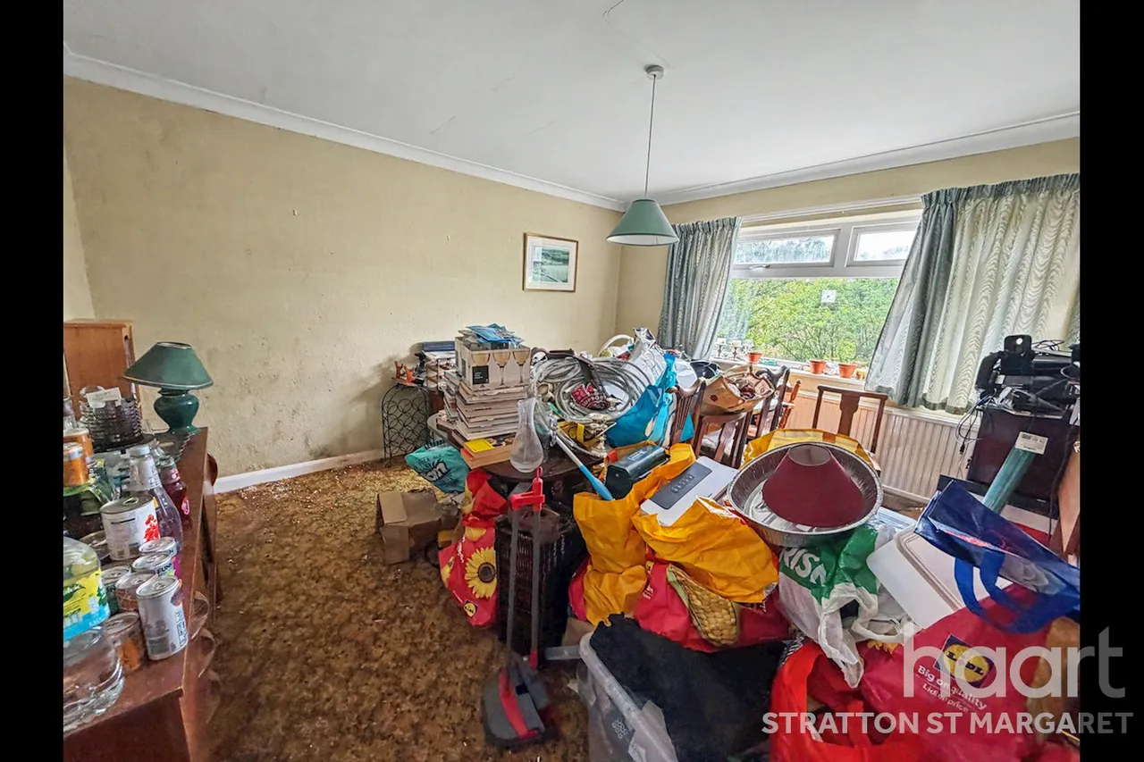 Churn Hill, Cirencester, GL7, photo 8
