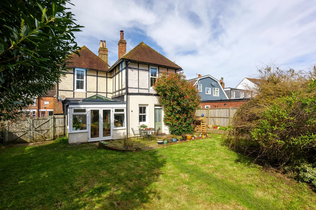 Station Road, Lyminge, CT18, photo 6