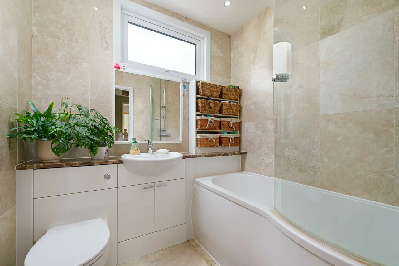 Station Road, Lyminge, CT18, photo 8