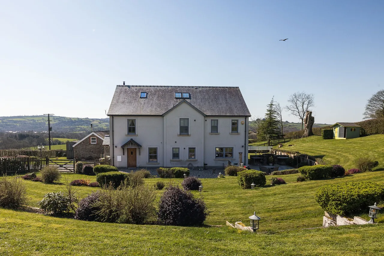 Golden Grove, Carmarthen, SA32, photo 38