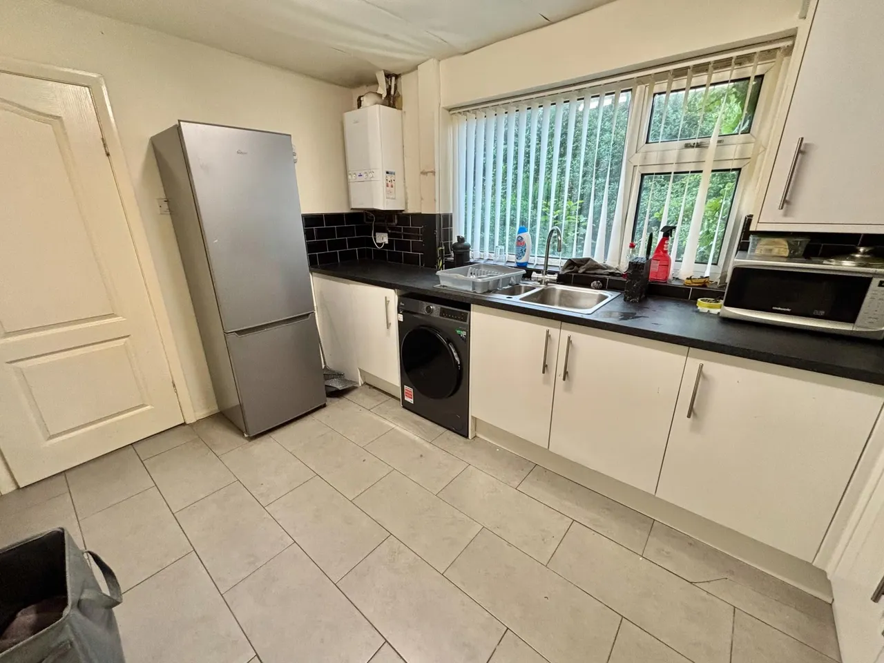 Medway Road, Oldham, OL8, photo 6