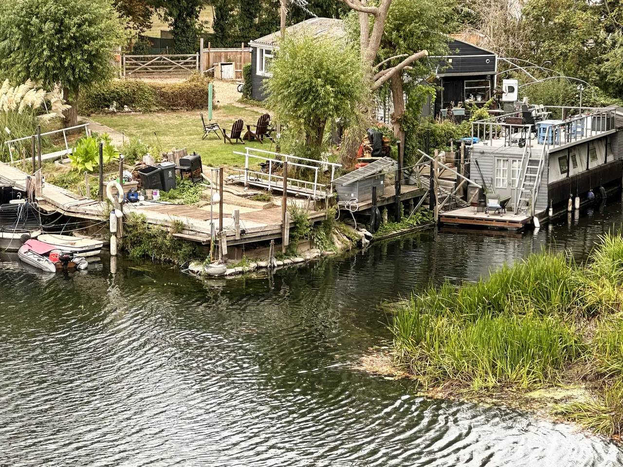 residential mooring for sale, Ferry Lane, Wraysbury, TW19