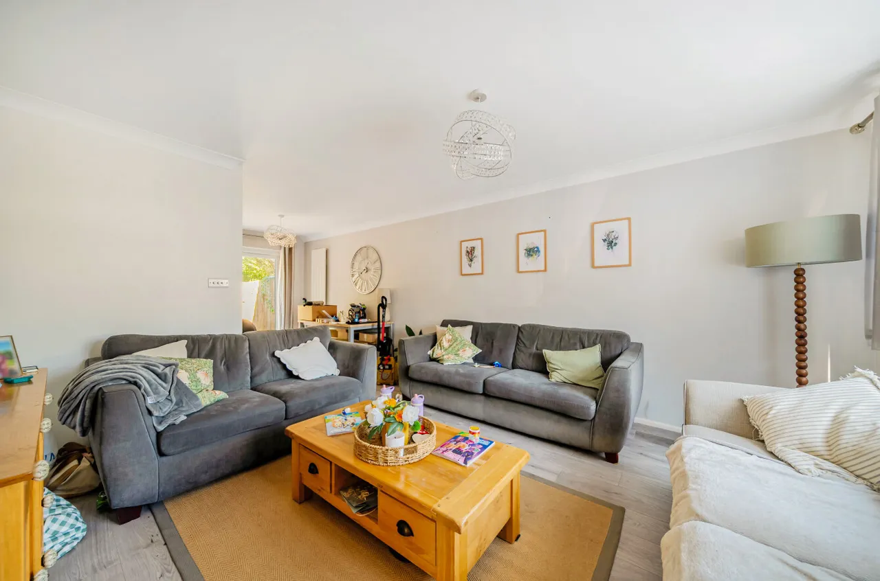 Busdens Way, Milford, GU8, photo 7