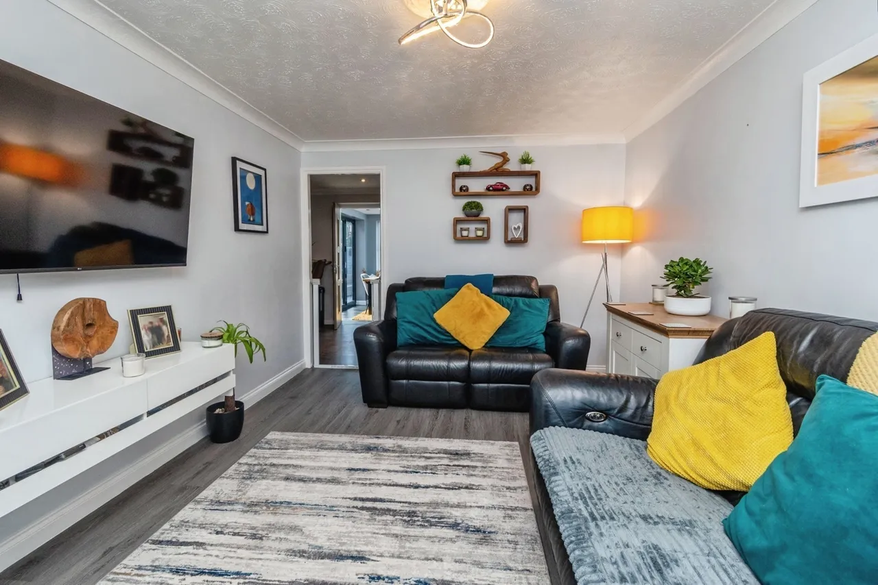 Corsican Drive, Hednesford, Cannock, WS12, photo 5