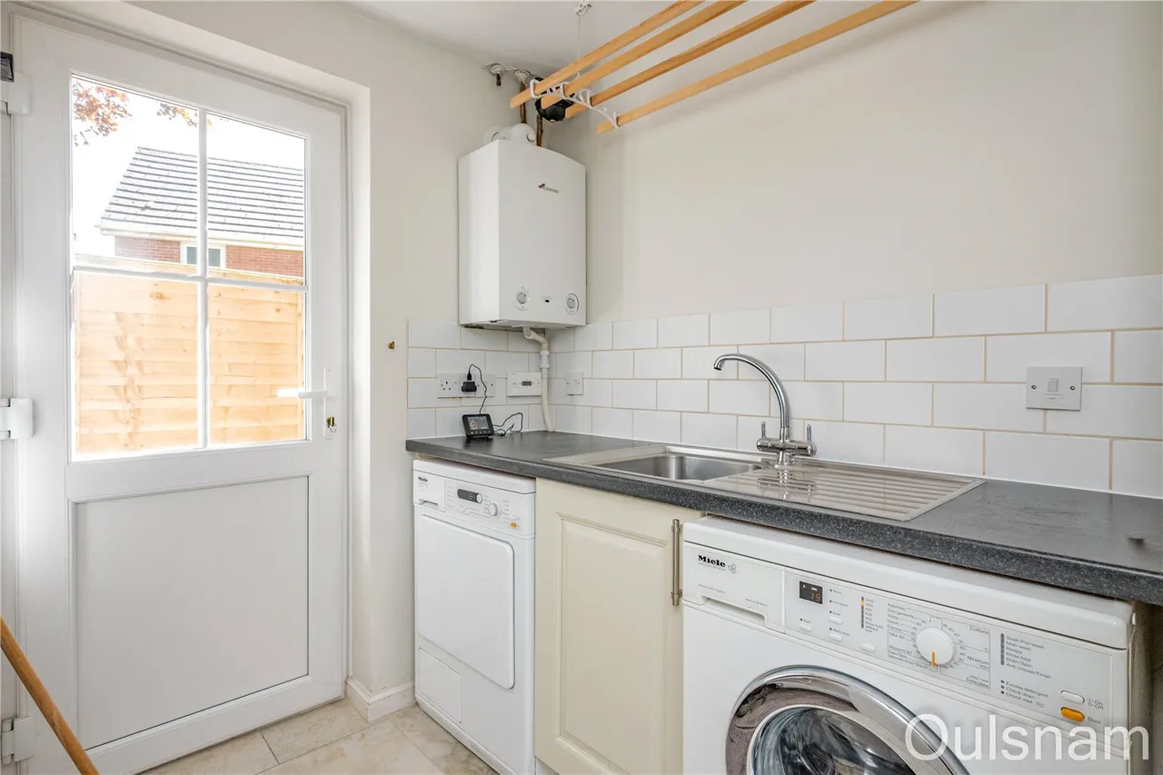 Malvern Road, Bromsgrove, Worcestershire, B61 7HE, photo 13