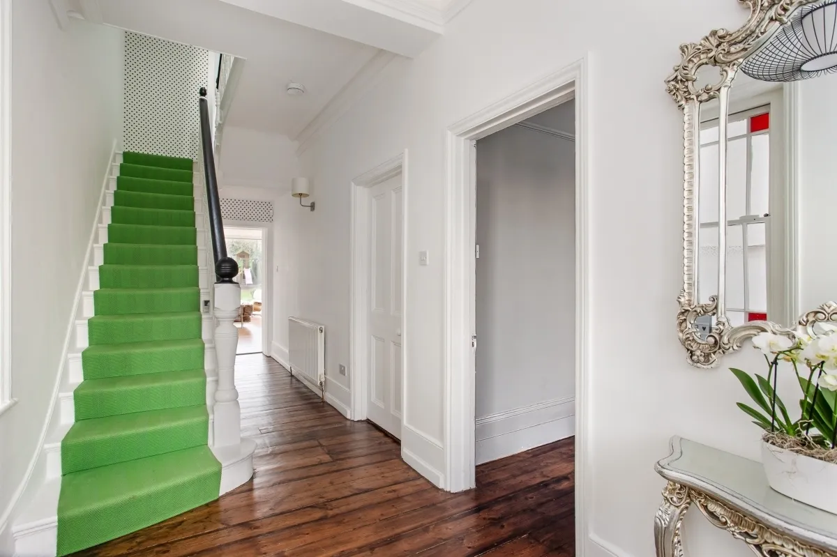 Burgh Heath Road, Epsom KT17, photo 9