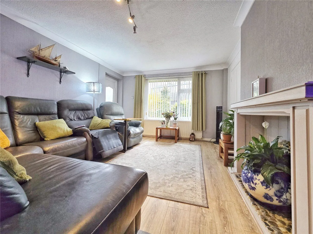 Sunnybank Close, Helmshore, BB4, photo 3