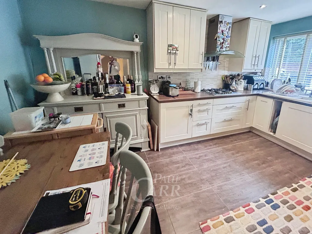 Kingsdown Avenue, Great Barr, B42, photo 4