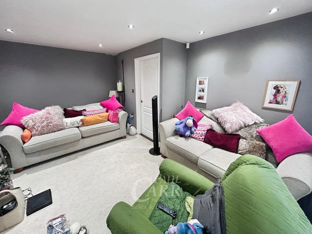 Kingsdown Avenue, Great Barr, B42, photo 5