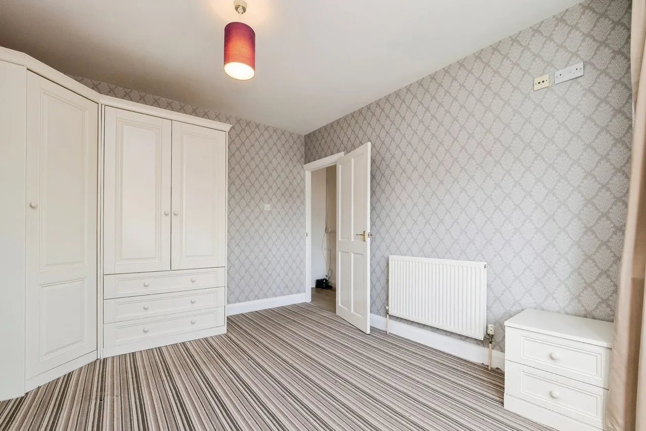 Victor Gardens, Hornchurch, Essex, RM12, photo 12