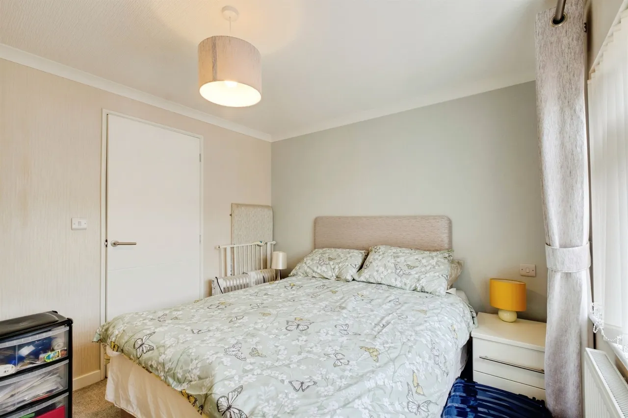 Maple Walk, Matchams, BH24, photo 8