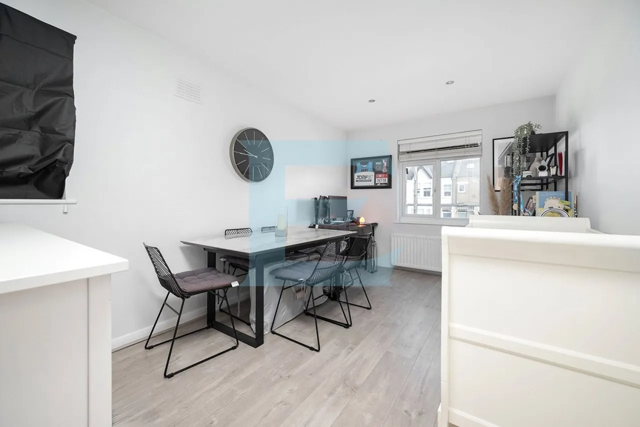Byron Road, Mill Hill, NW7, photo 4