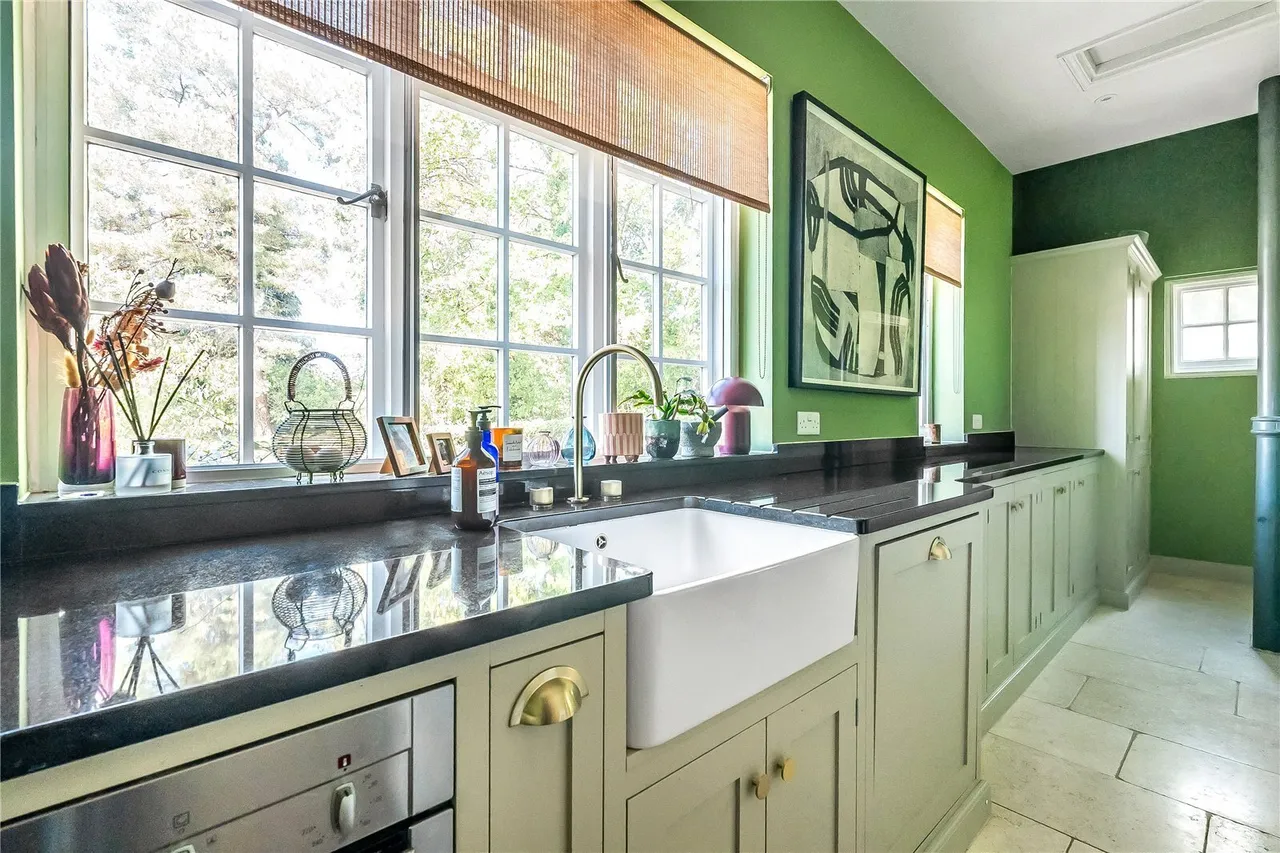 Chart Lane, Reigate, RH2, photo 12