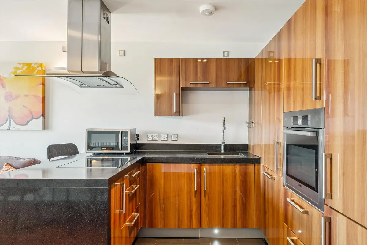 Vicentia Court, London, SW11, photo 5