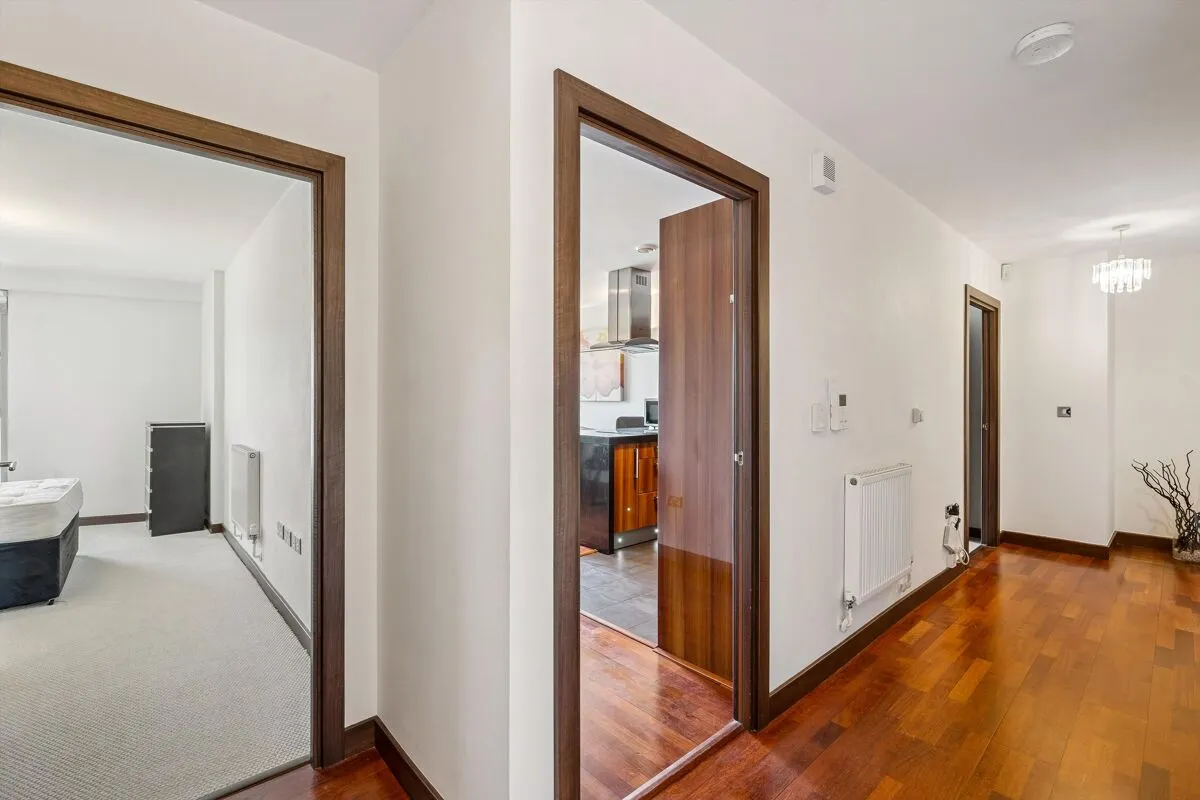 Vicentia Court, London, SW11, photo 15