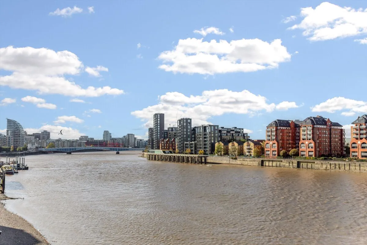 Vicentia Court, London, SW11, photo 4