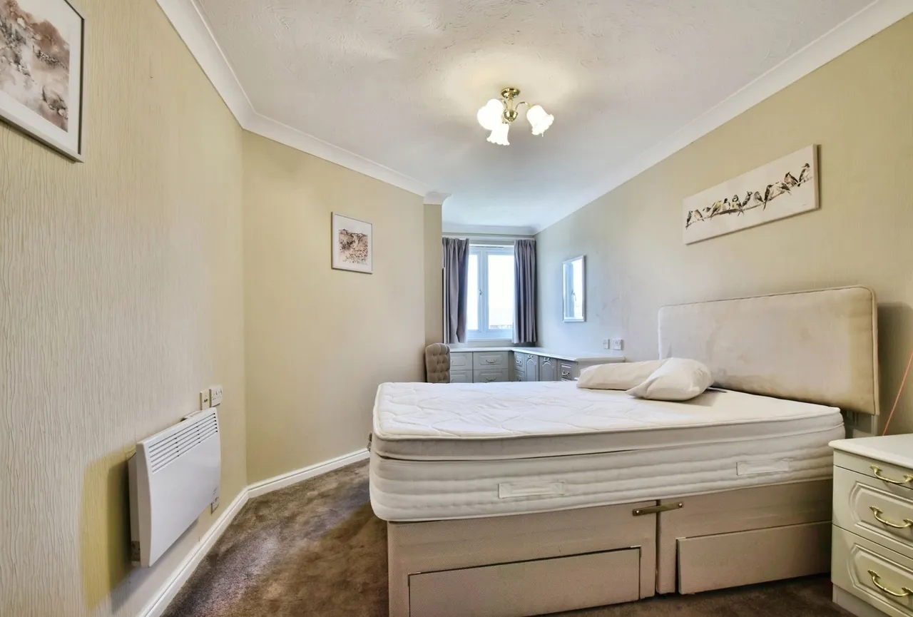 Howard Court, Bedford Drive, Timperley, Altrincham, WA15, photo 17