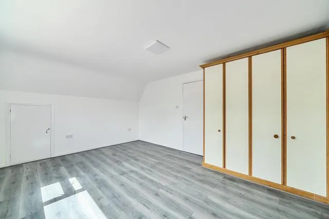 Feltham Hill Road, Ashford, TW15, photo 7