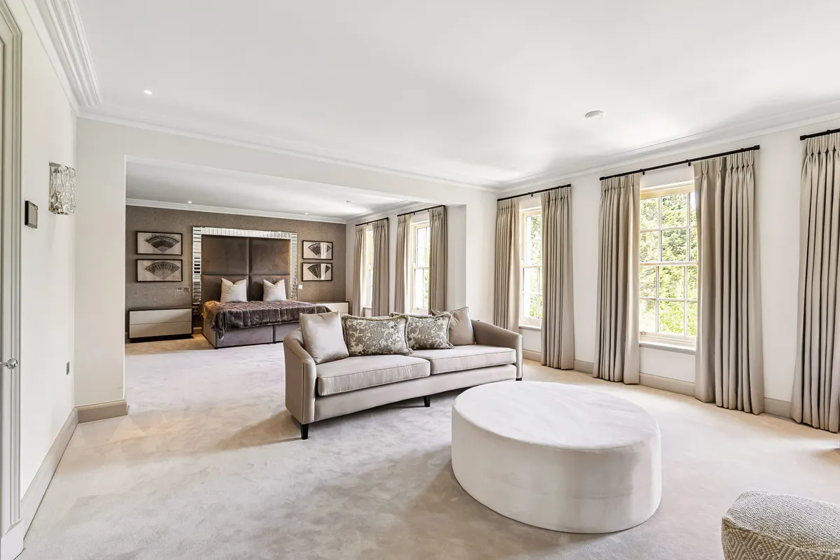 Princes Drive, Oxshott, KT22, photo 14
