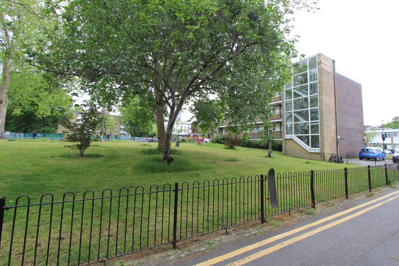 Streatham Hill, London, SW2, photo 6