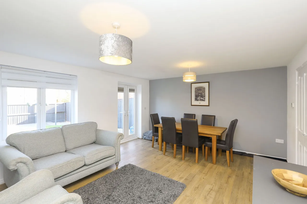 Bakewell Gardens, Waverley, S60, photo 2