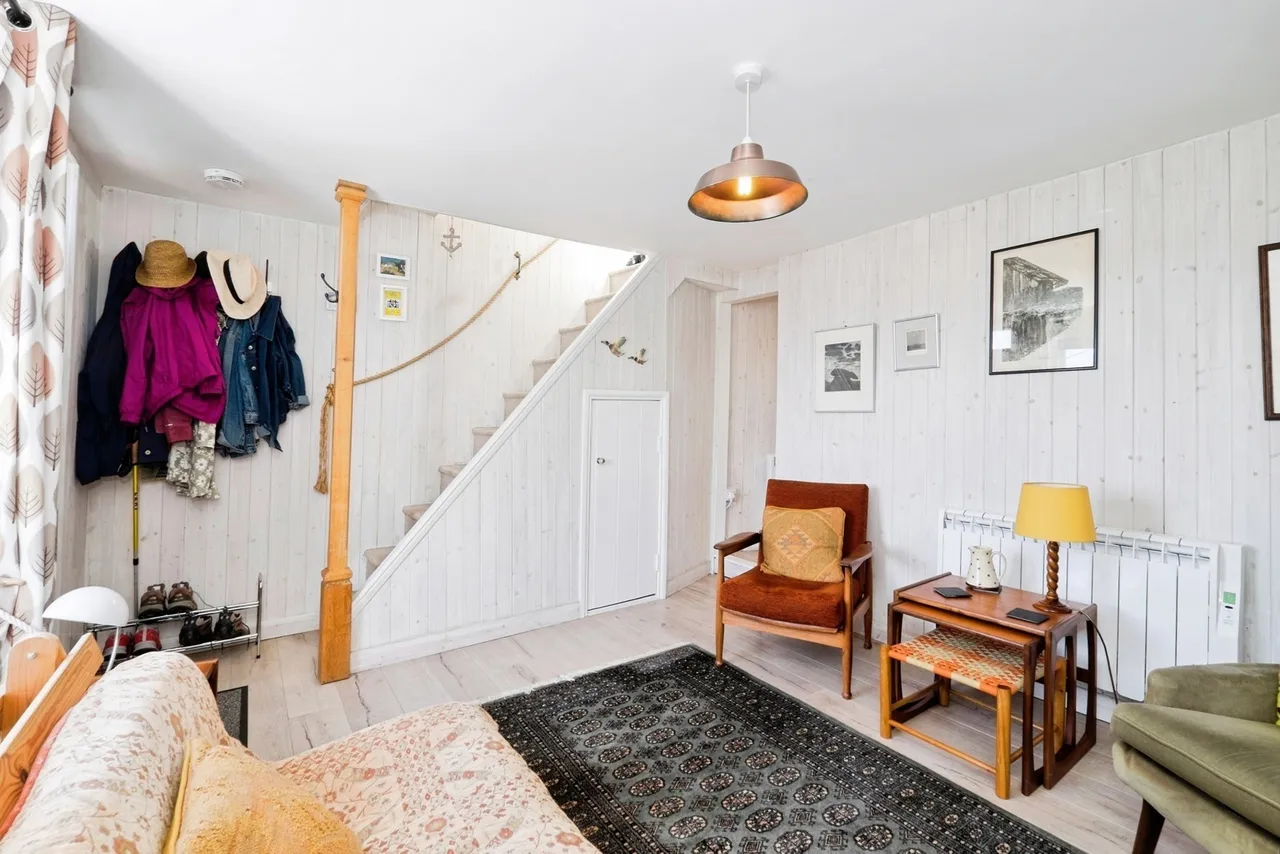 Leskinnick Terrace, Penzance, TR18, photo 3