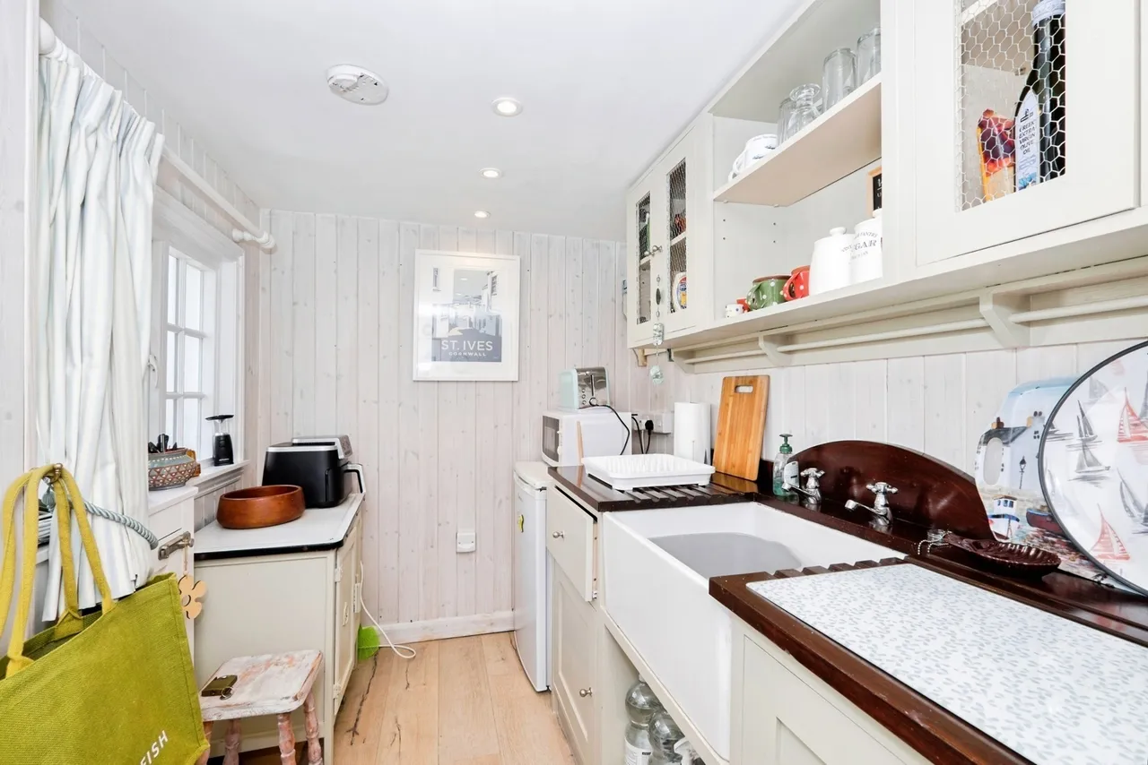 Leskinnick Terrace, Penzance, TR18, photo 5