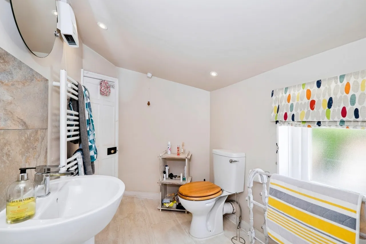 Leskinnick Terrace, Penzance, TR18, photo 12