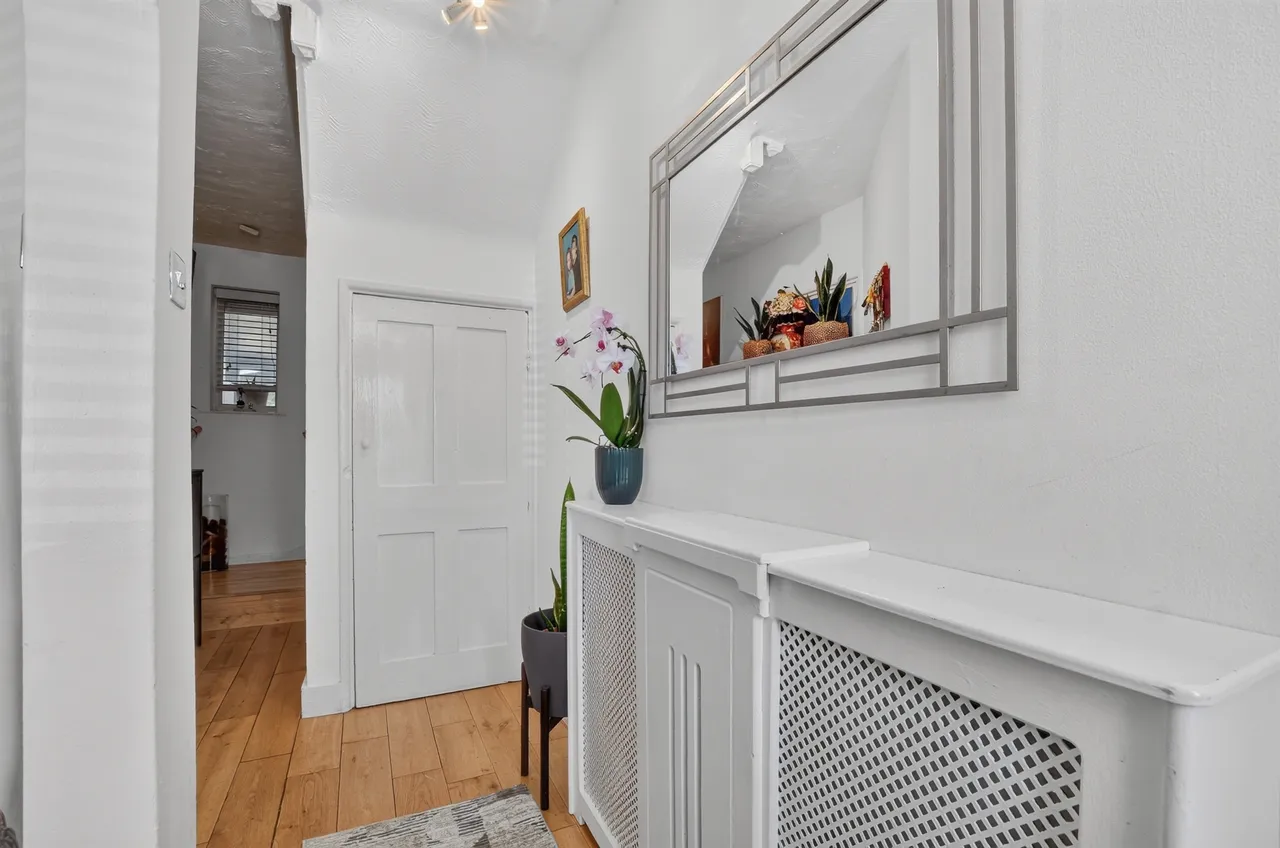 Millfield Road, Edgware, HA8, photo 11