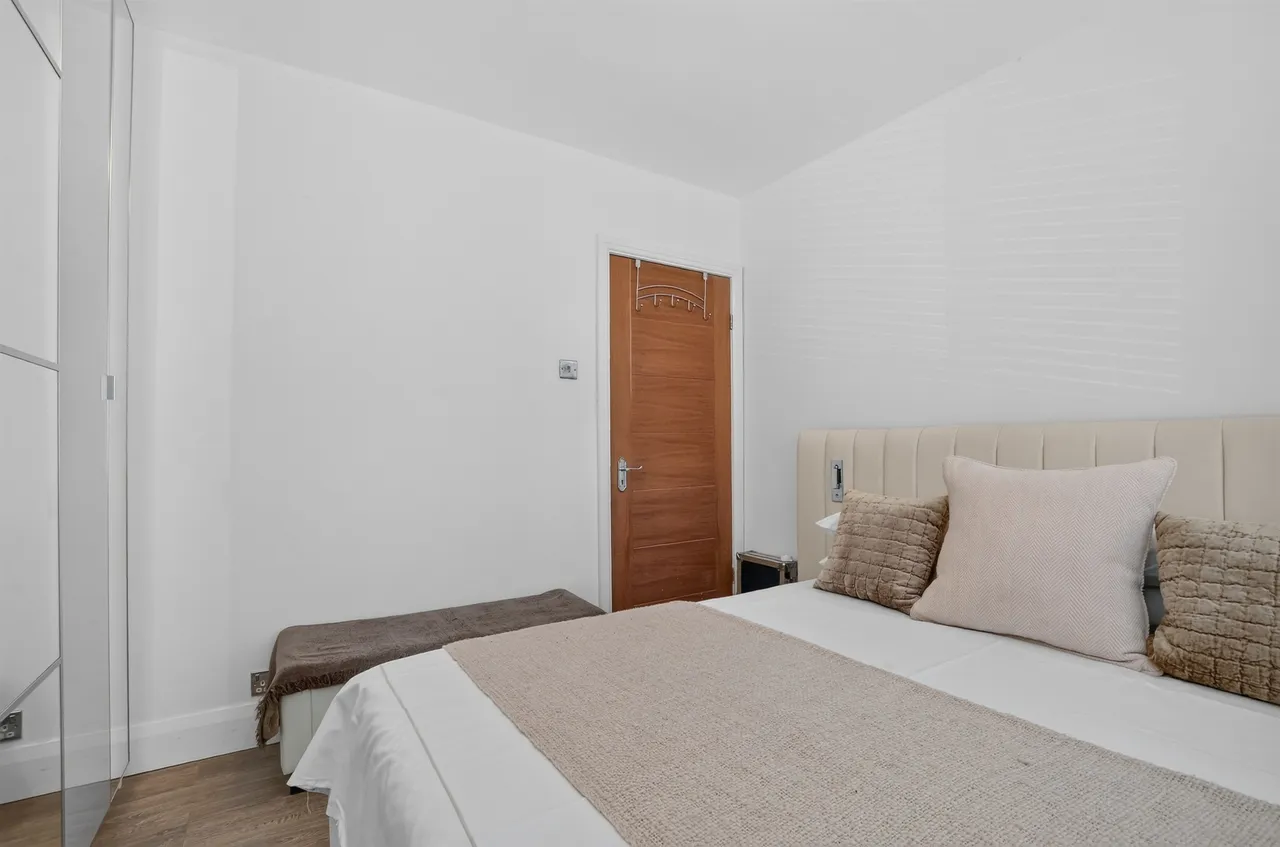 Millfield Road, Edgware, HA8, photo 15