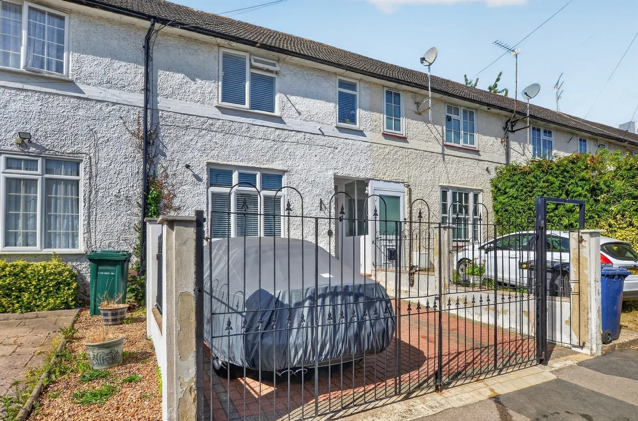 Millfield Road, Edgware, HA8, photo 18