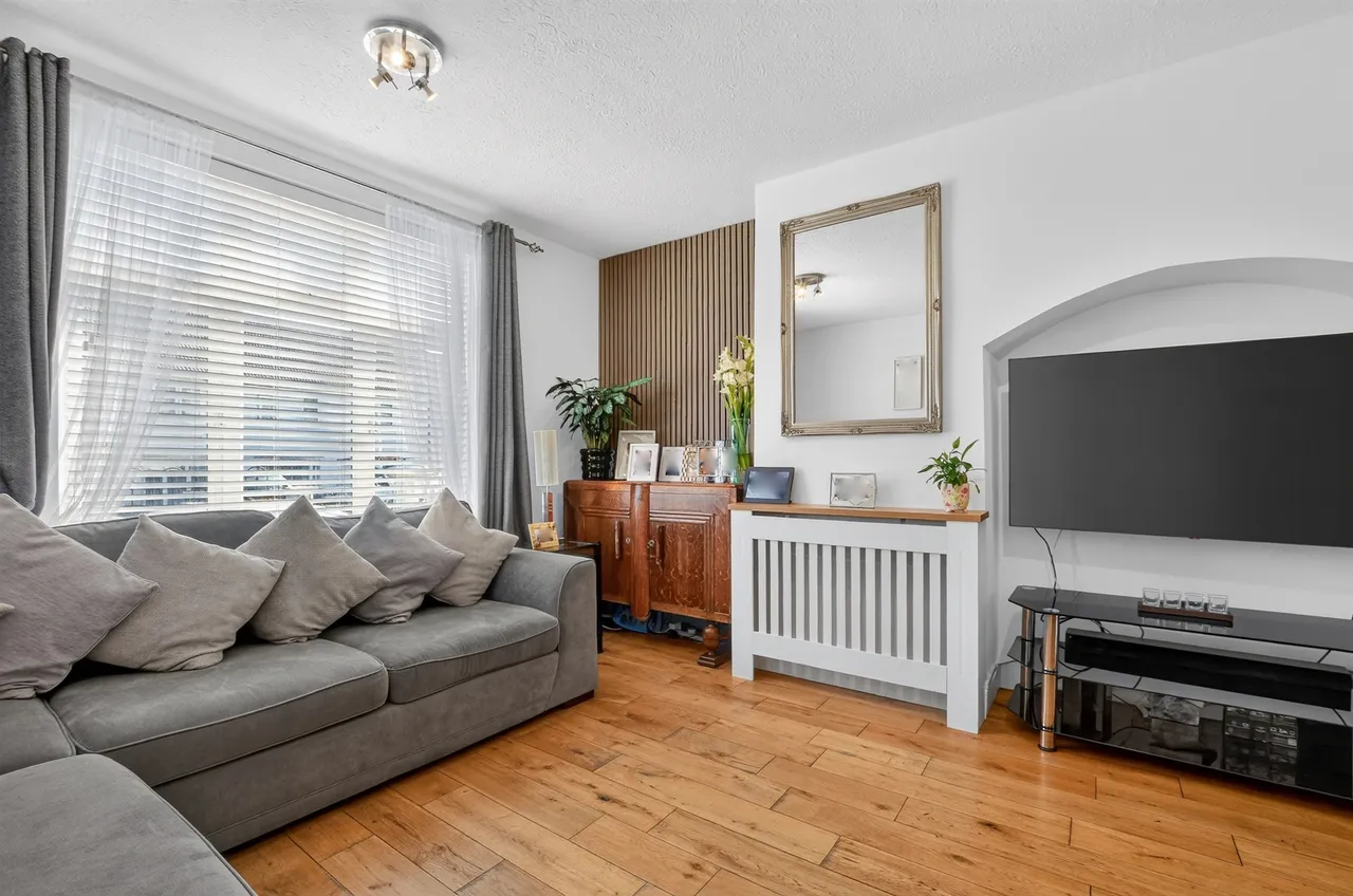 Millfield Road, Edgware, HA8, photo 6