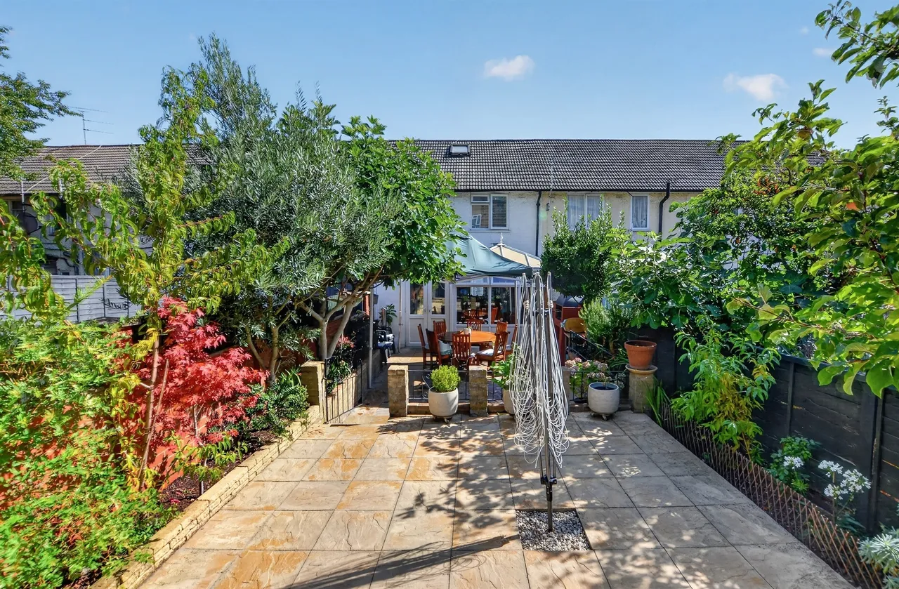 Millfield Road, Edgware, HA8, photo 20