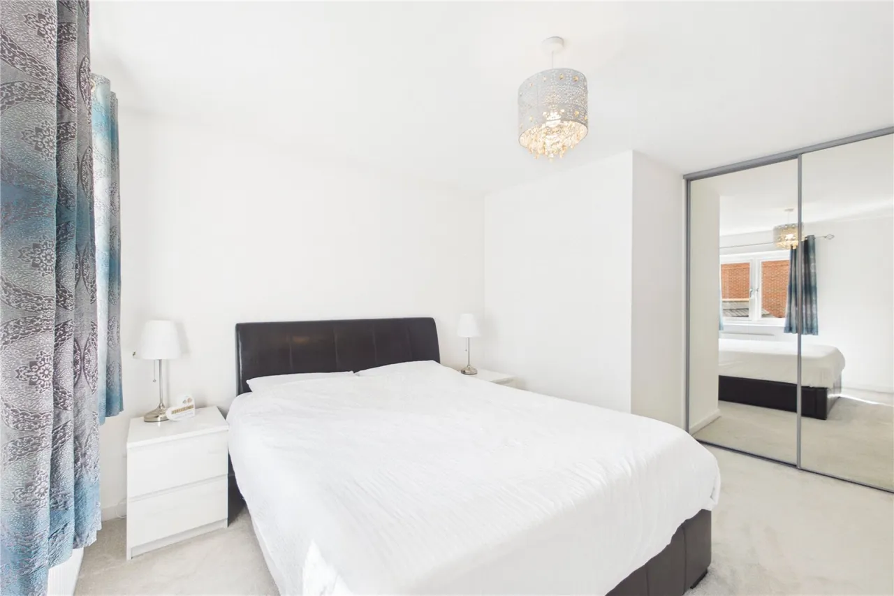 Fullbrook Avenue, Spencers Wood, RG7, photo 14