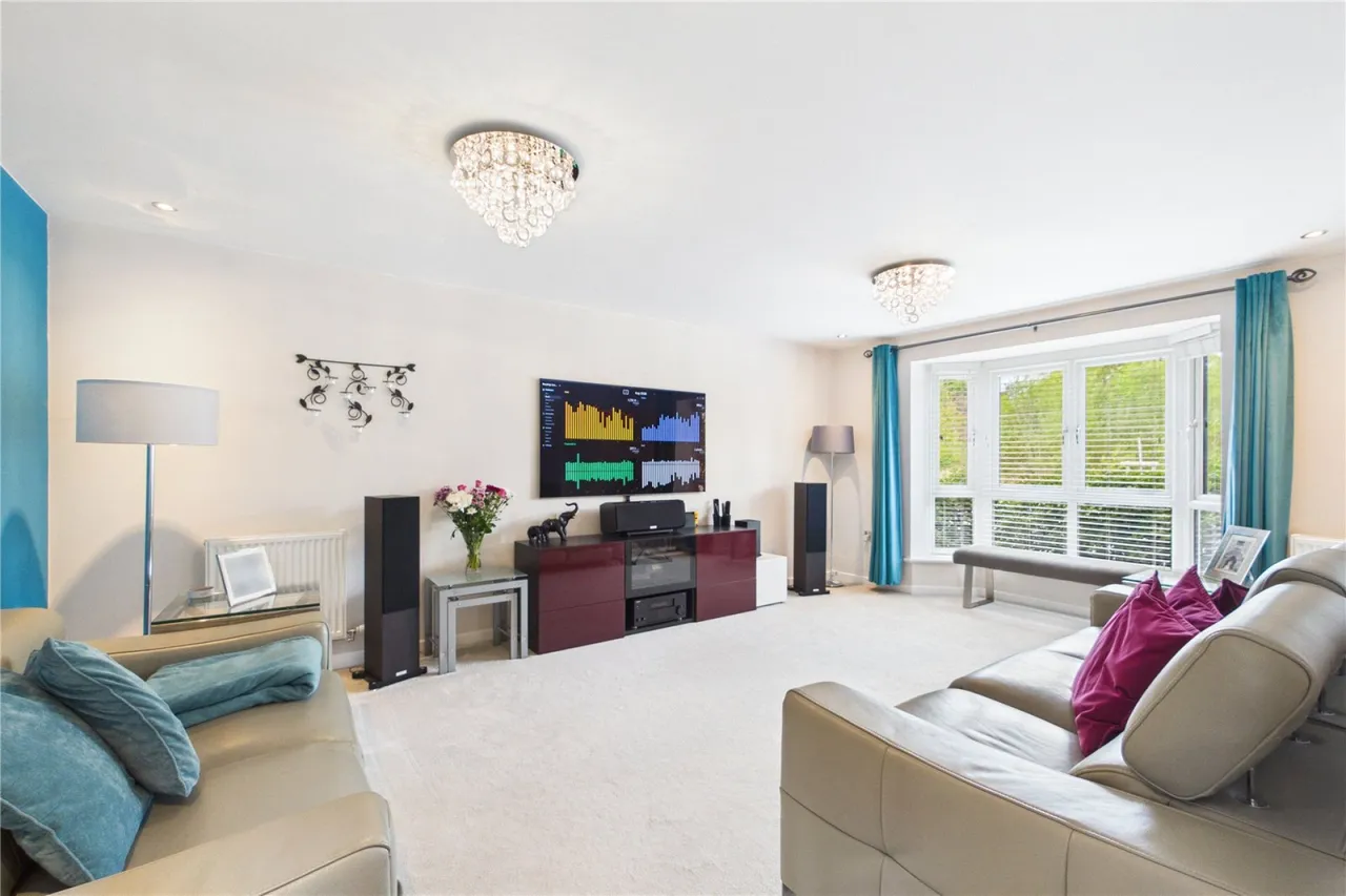 Fullbrook Avenue, Spencers Wood, RG7, photo 8