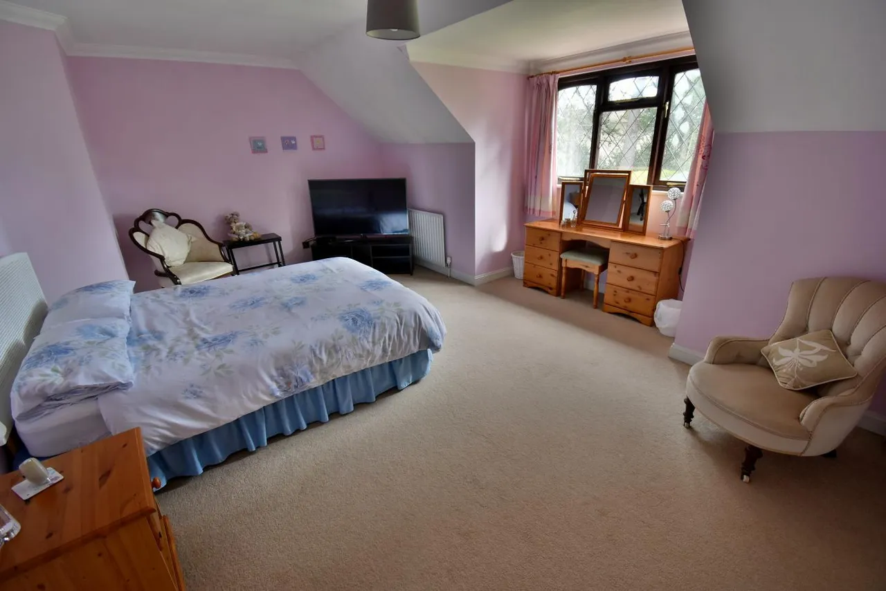 Golf Links Road, BH22, photo 20