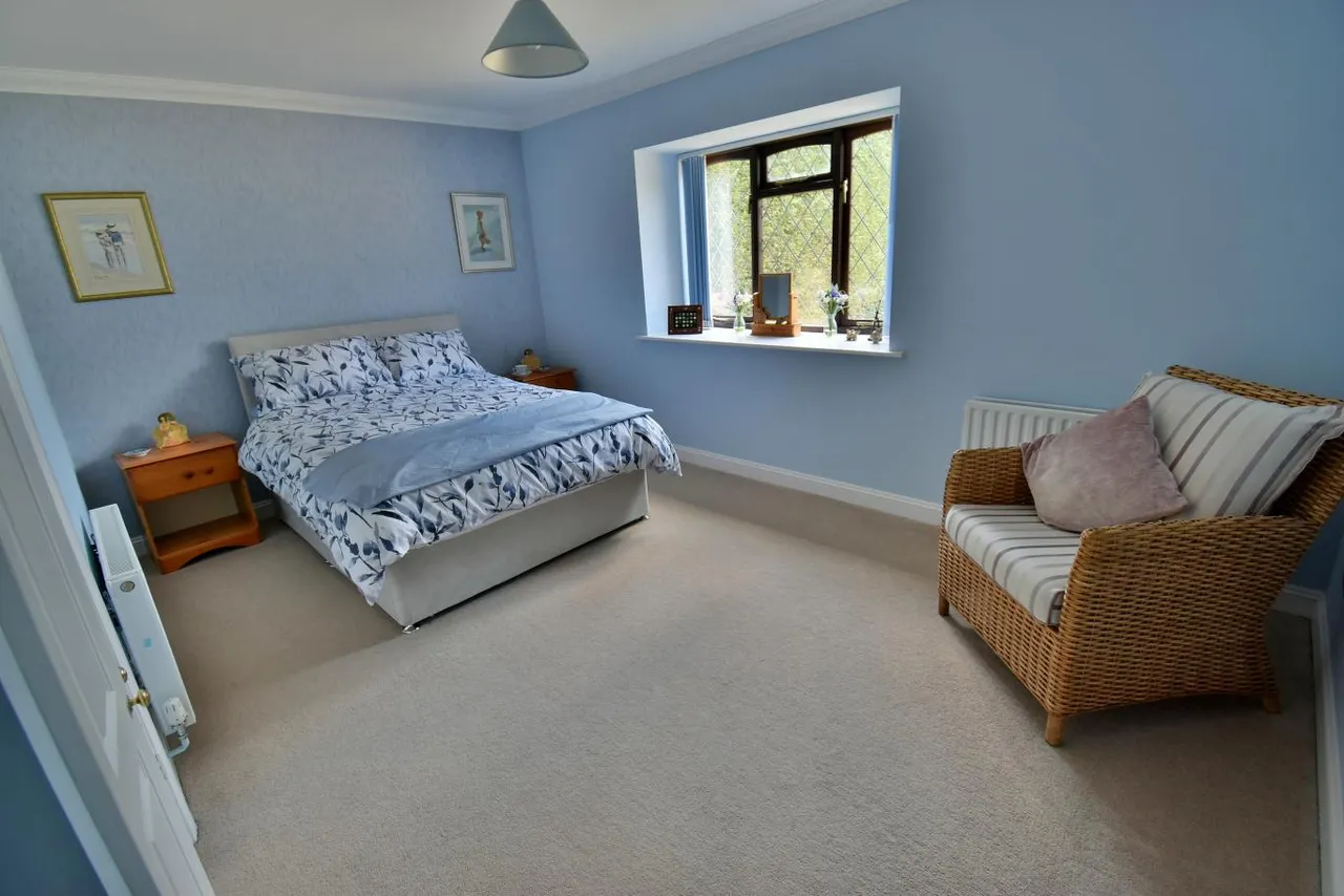 Golf Links Road, BH22, photo 11