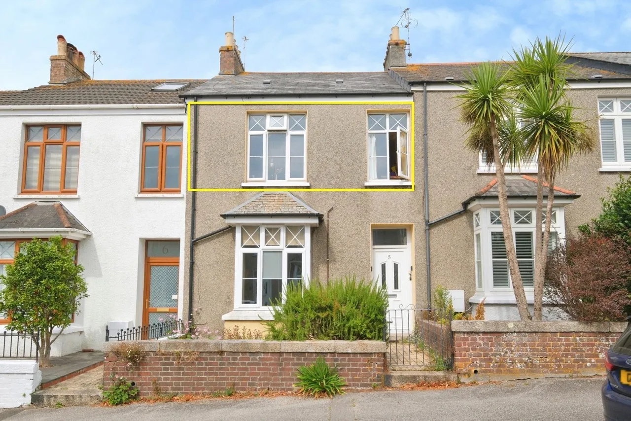 2 bed flat for sale, Belmont Road, Falmouth, TR11
